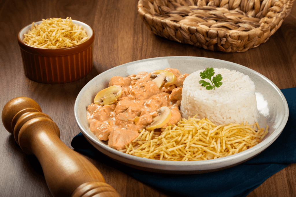 Strogonoff de Frango