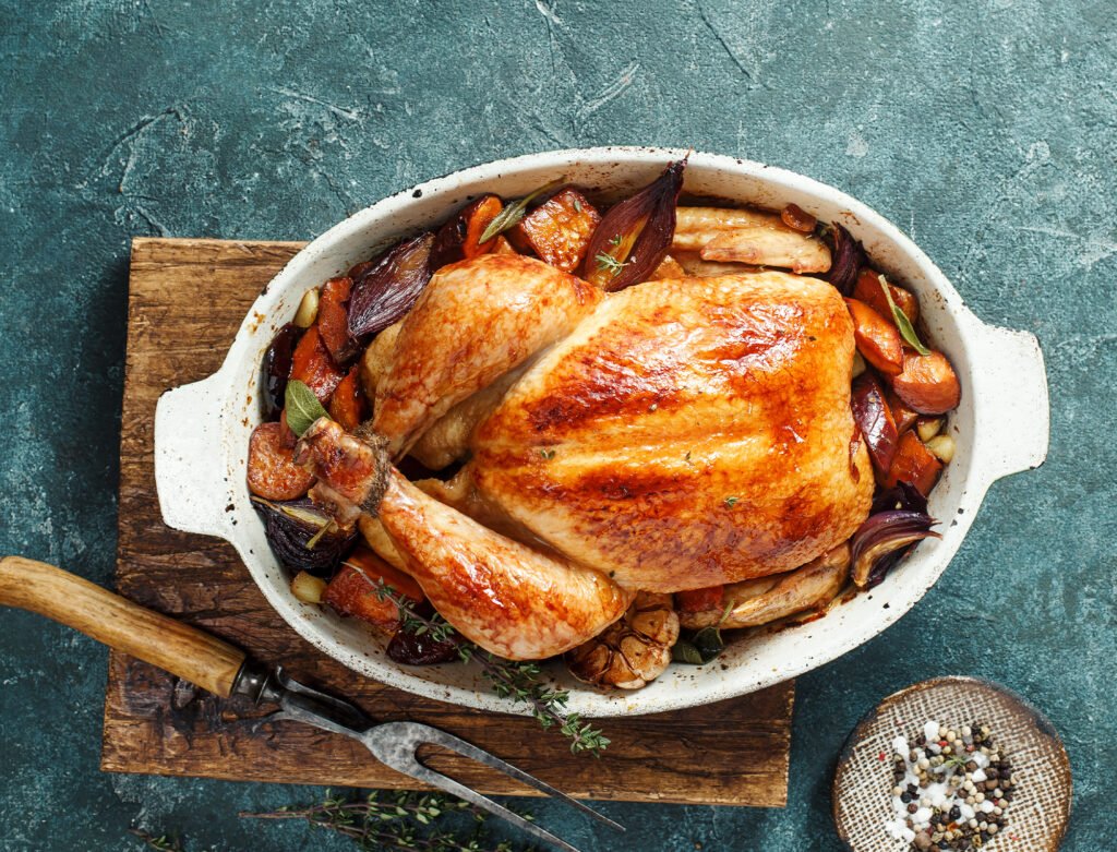 Receita de ave de Natal assada com legumes
