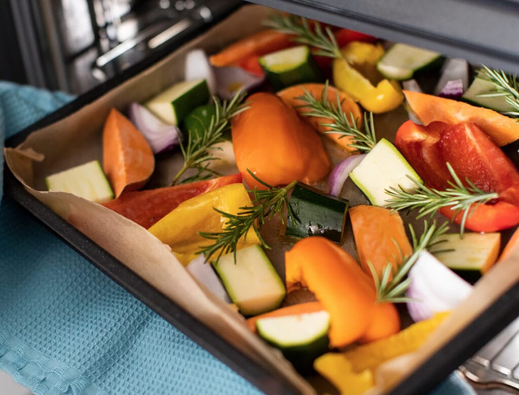 Receita barata de legumes assados para a ceia de Natal