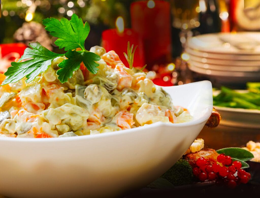 Salada de maionese barata para servir com a ave de Natal