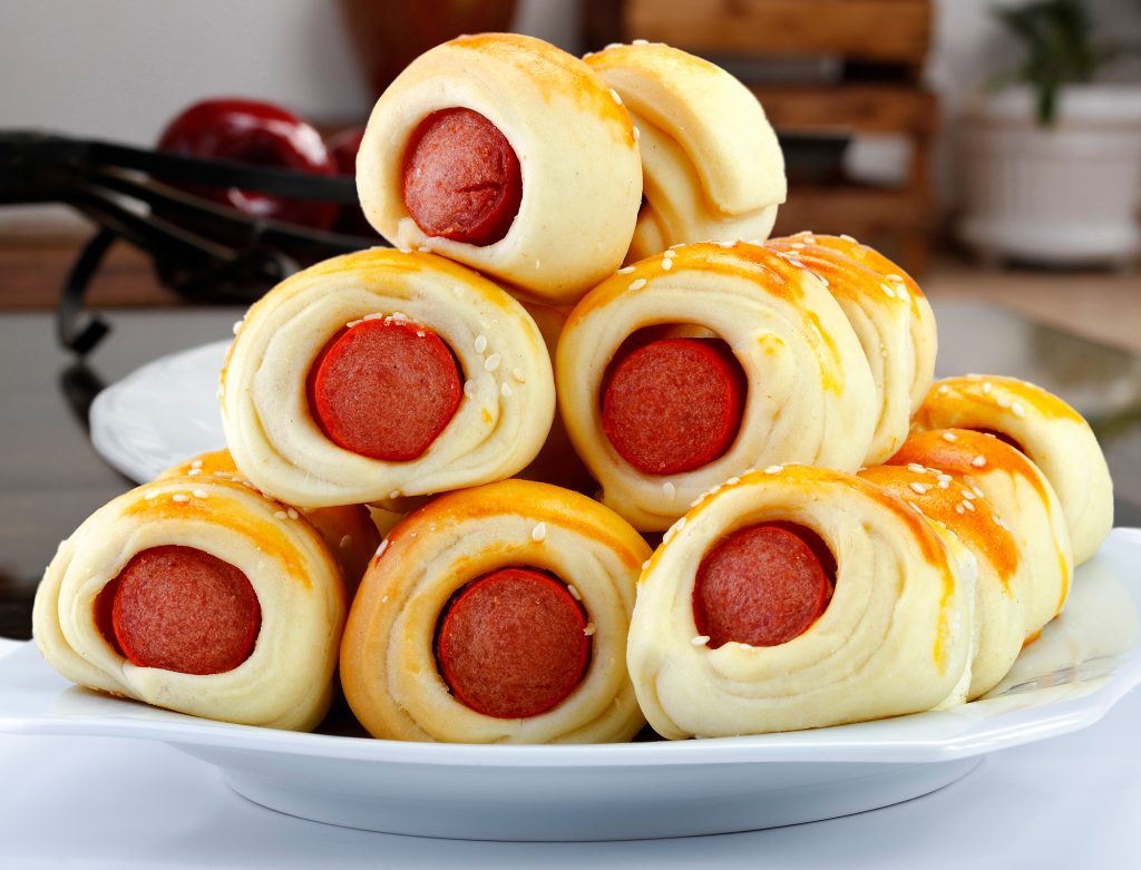 Enroladinho de Salsicha de Frango Ad´oro Assado: O Aperitivo que Vai Elevar o Nível de Qualquer Celebração