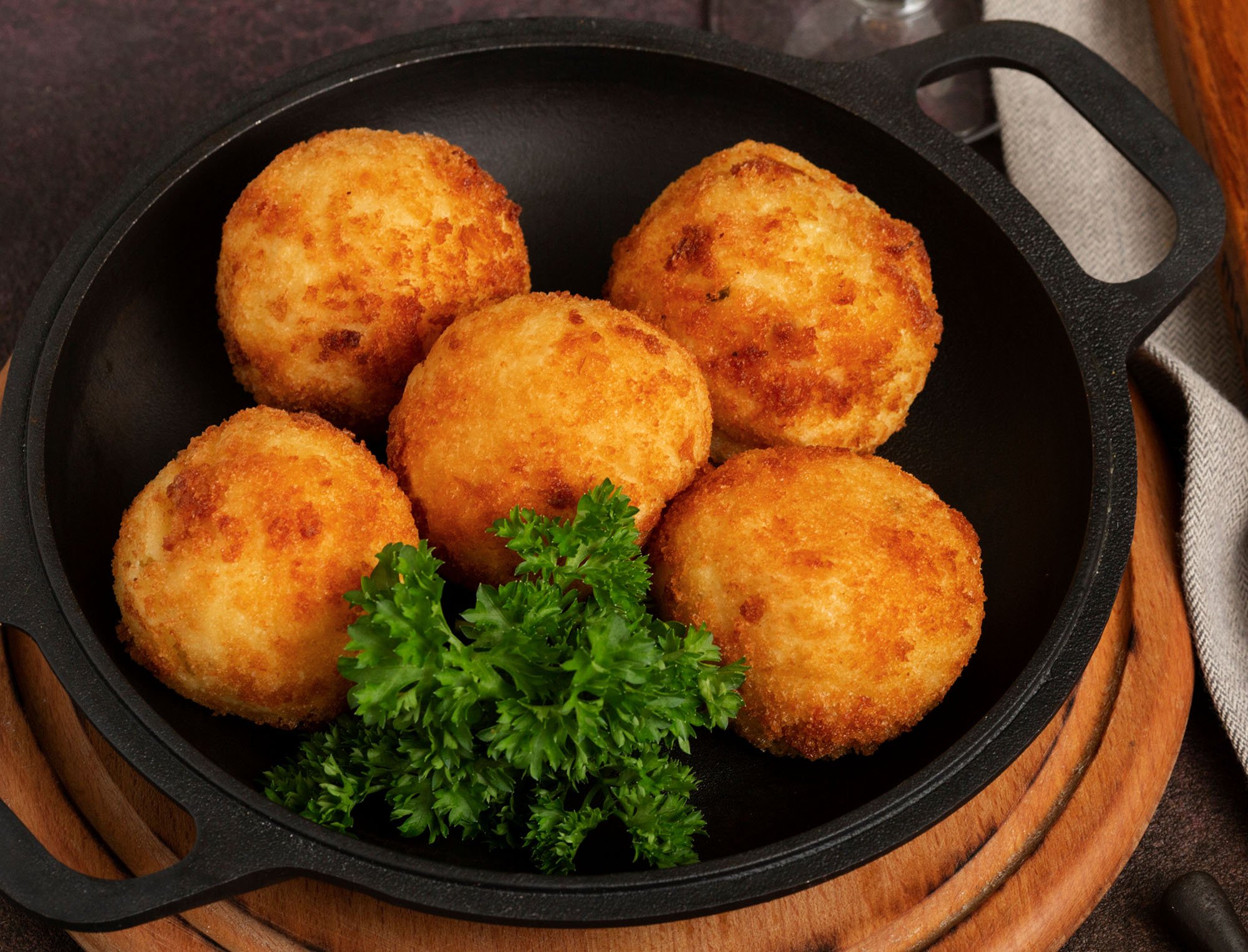 blog_abr__0007_Texto 9 – Delícia Saudável_ Bolinhos de Frango Ad’oro e Batata-Doce na Air Fryer