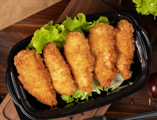 blog_abr__0008_Texto 8 – Tiras de Frango Ad’oro Empanadas na Air Fryer_ Crocantes e Douradas