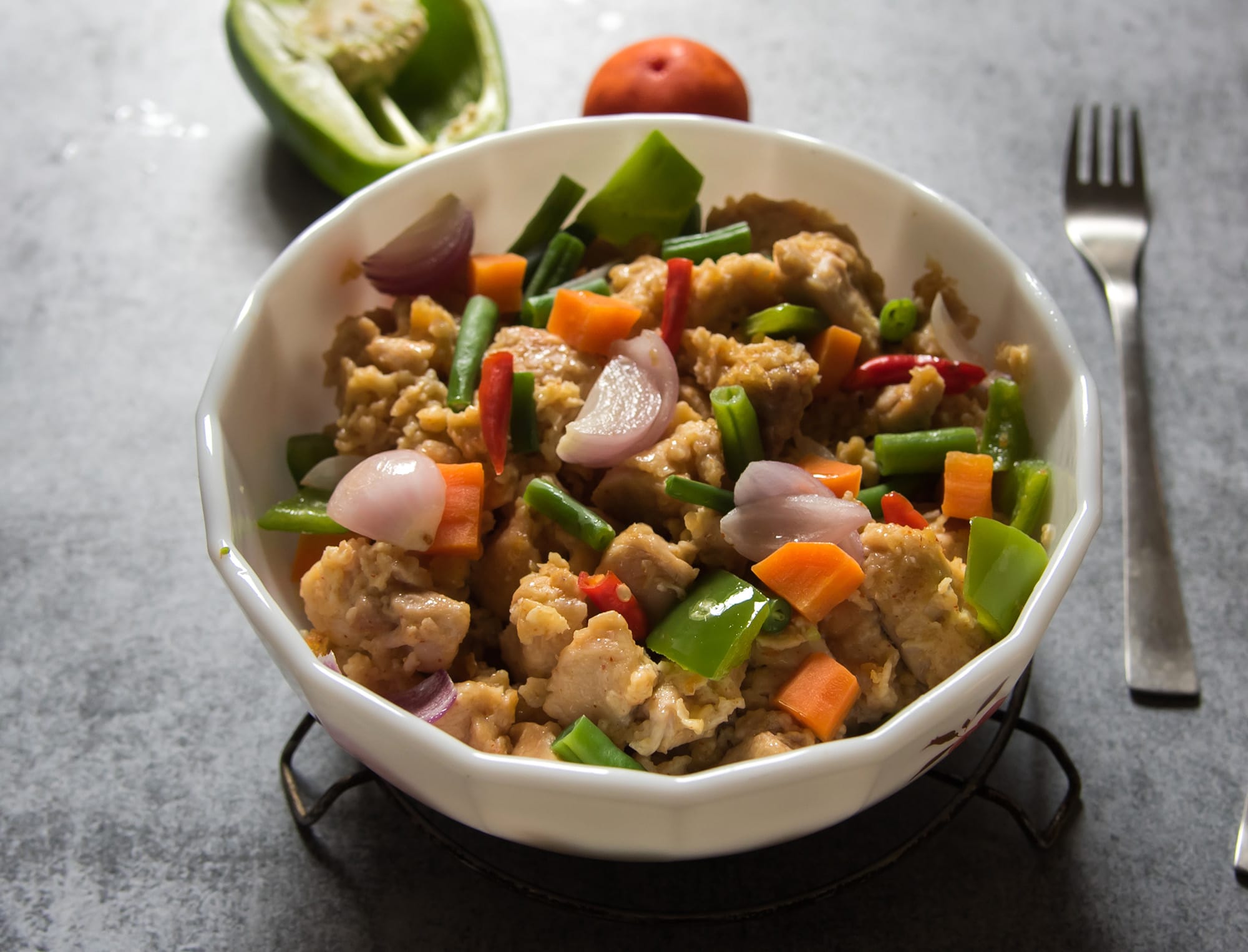 blog_millenium_2024__0006_Texto 10 -Frango Ad’oro a la Quarentena_ Uma Refeição Saudável e Saborosa com Toque de Açafrão