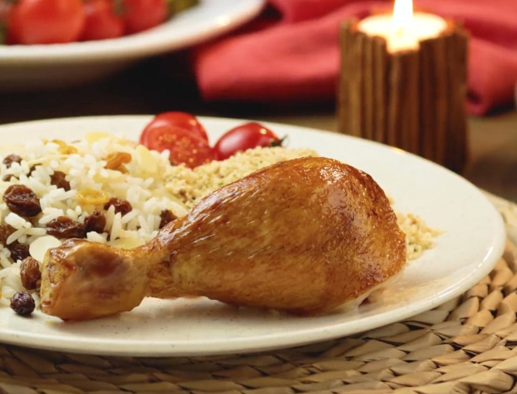 Ave Festiva Millenium Ad'oro com Arroz Natalino: Um Prato Completo para Sua Ceia de Natal