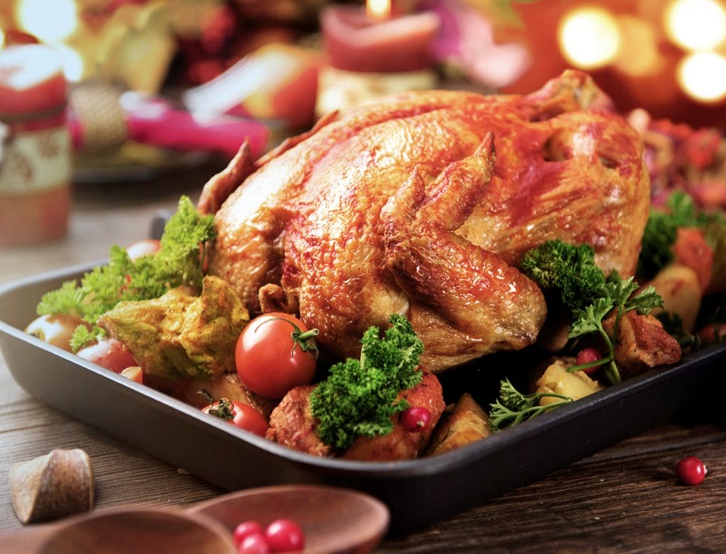 Ave Festiva Millenium Ad'oro Assada com Legumes e Alecrim: Uma Opção Completa e Saborosa para o Natal