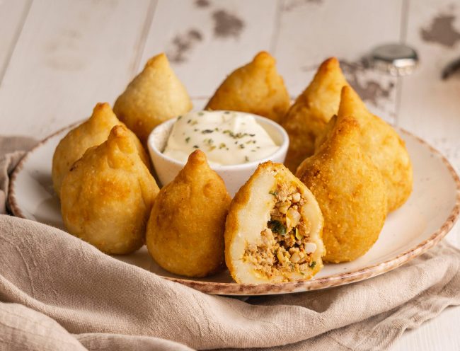 blog__0002_texto 5 – Coxinha de Batata Doce com Frango Ad’oro_ A Opção Perfeita para Lanches Saudáveis e Deliciosos nas