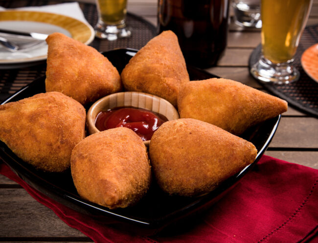blog__0003_texto 13 – Coxinha de Frango Ad’oro Tradicional